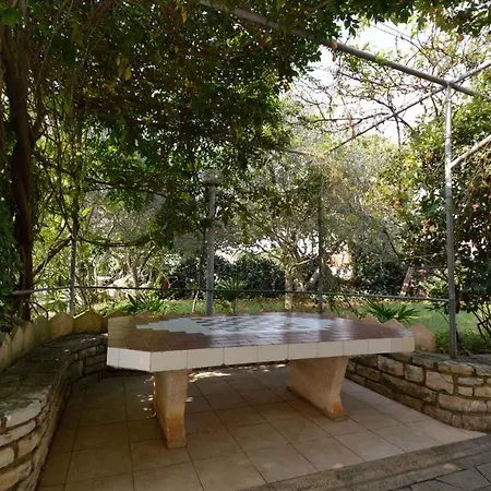 Apartment In Pula 17 *