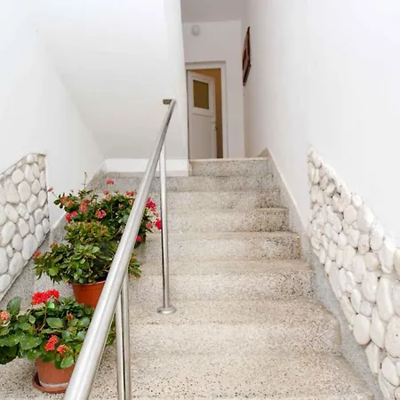 Apartment In Pula 17 Veruda