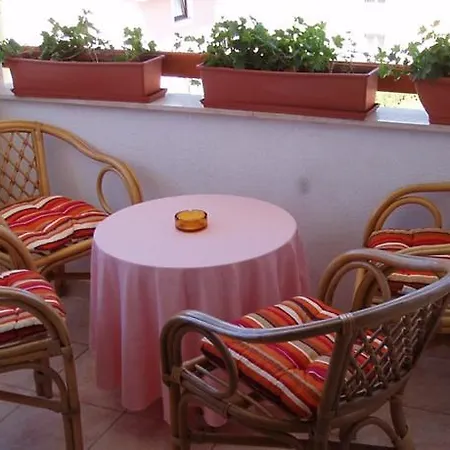 In Pula 17 Apartment