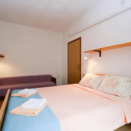 Apartment In Pula 17 Veruda